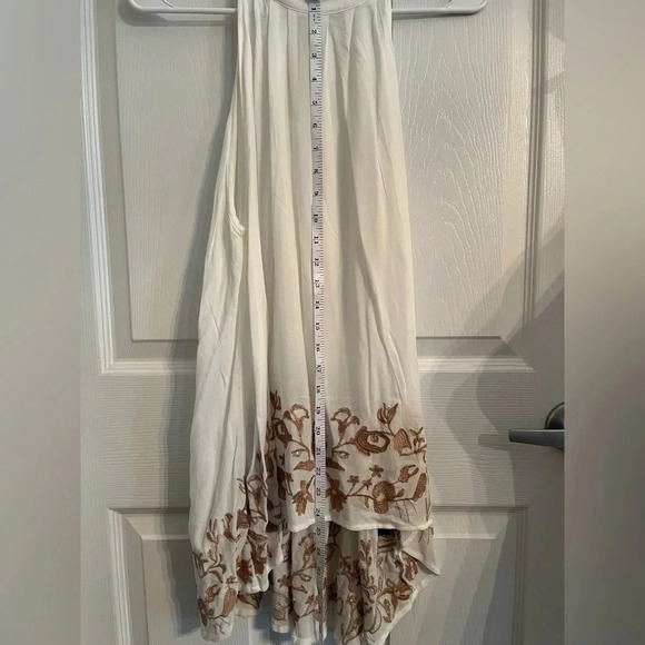 Pol Womens Blouse White Sleeveless With bottom Embroidered Boho halter neck line - Picture 12 of 14